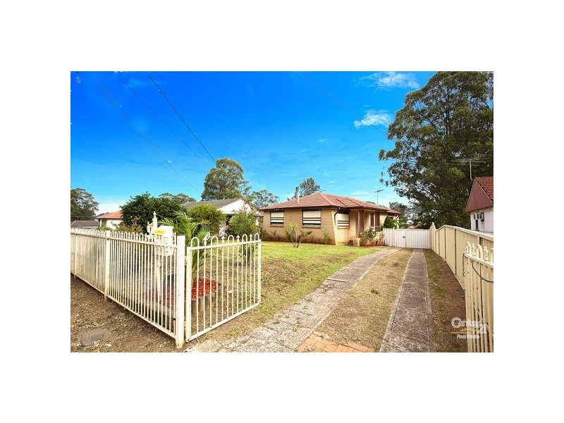 9 Busby Road, Busby NSW 2168
