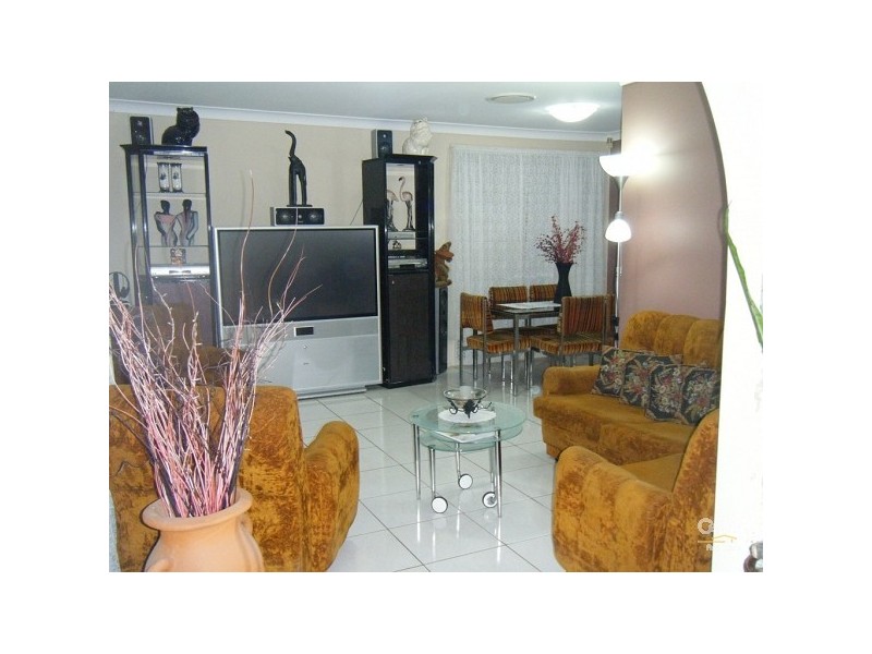 8 Mistral Street, Greenfield Park NSW 2176