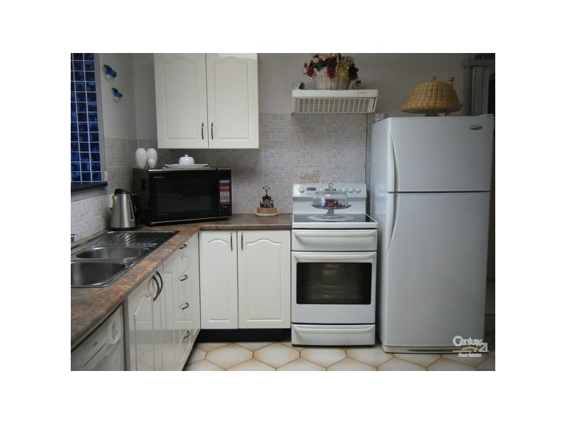 8 Mistral Street, Greenfield Park NSW 2176