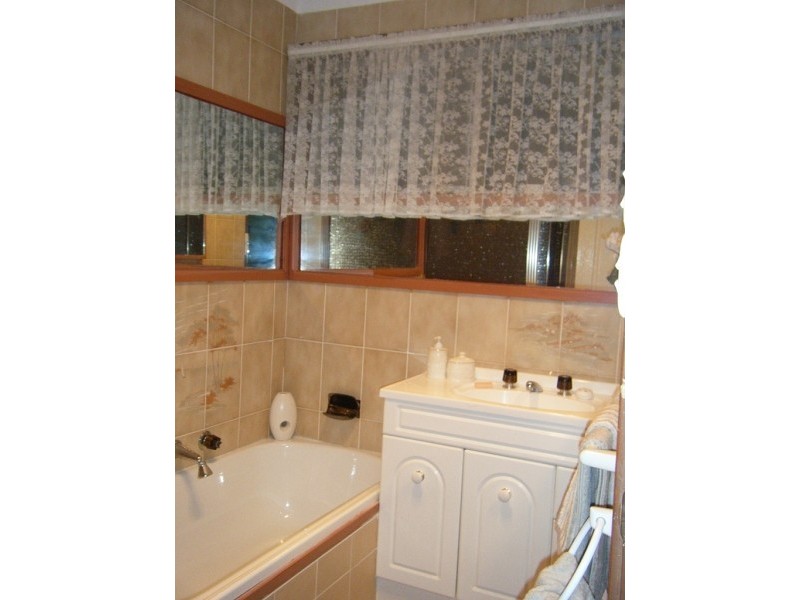 8 Mistral Street, Greenfield Park NSW 2176