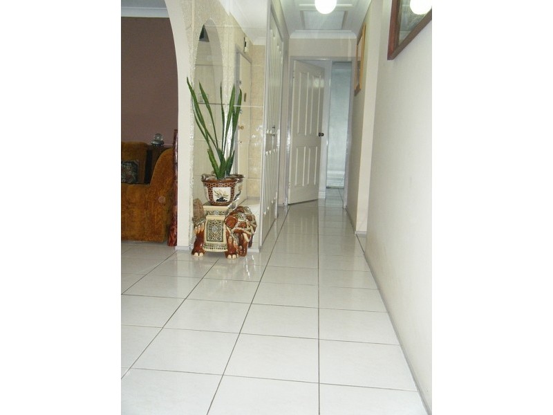 8 Mistral Street, Greenfield Park NSW 2176