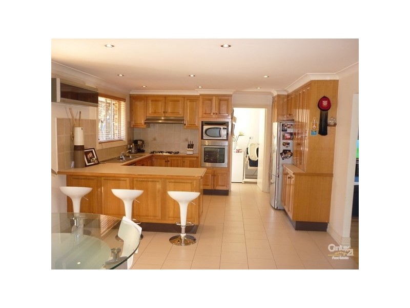 40 Restwell Road, Bossley Park NSW 2176