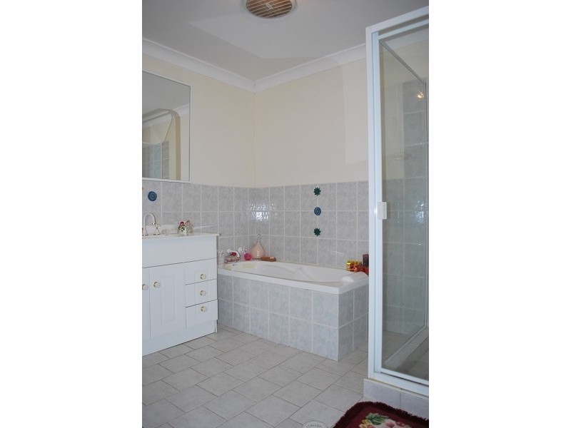 Fairfield West NSW 2165