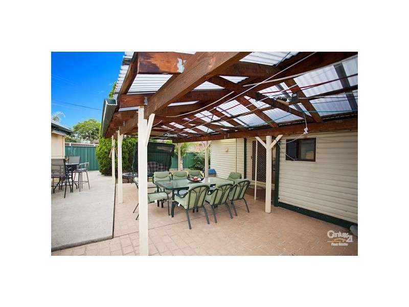 264 Hamilton Road, Fairfield Heights NSW 2165