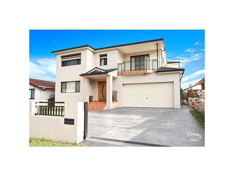 11 Wynyard Avenue, Bass Hill NSW 2197