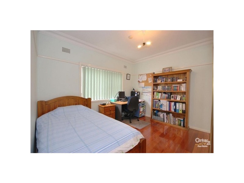 9 Nile Street, Fairfield Heights NSW 2165