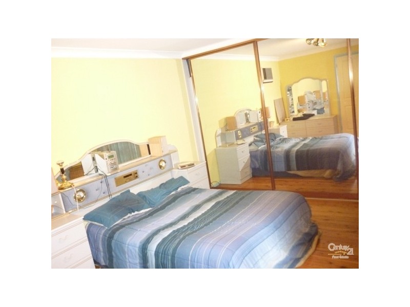 69 Camden Street, Fairfield Heights NSW 2165