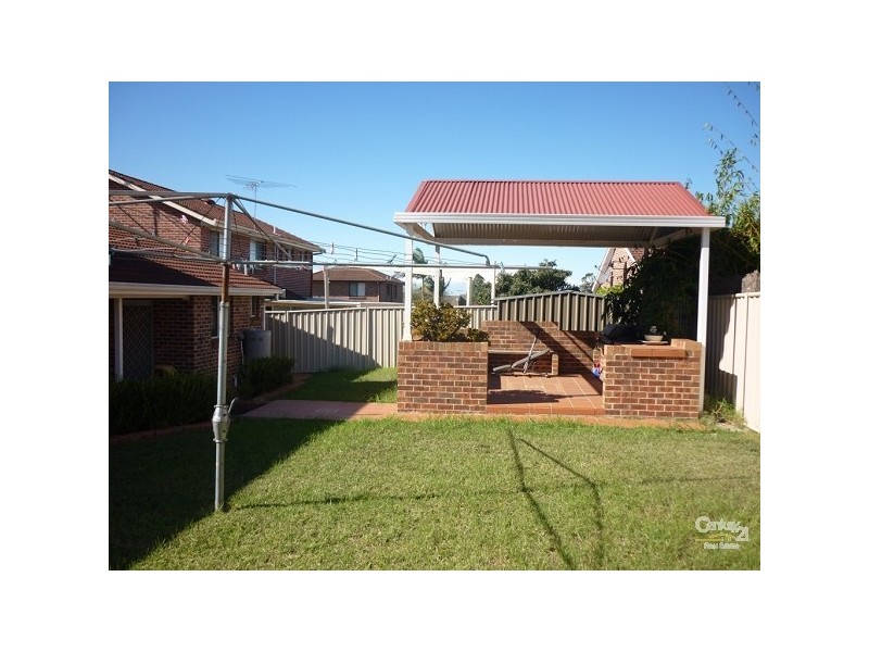 17 Treloar Place, Edensor Park NSW 2176