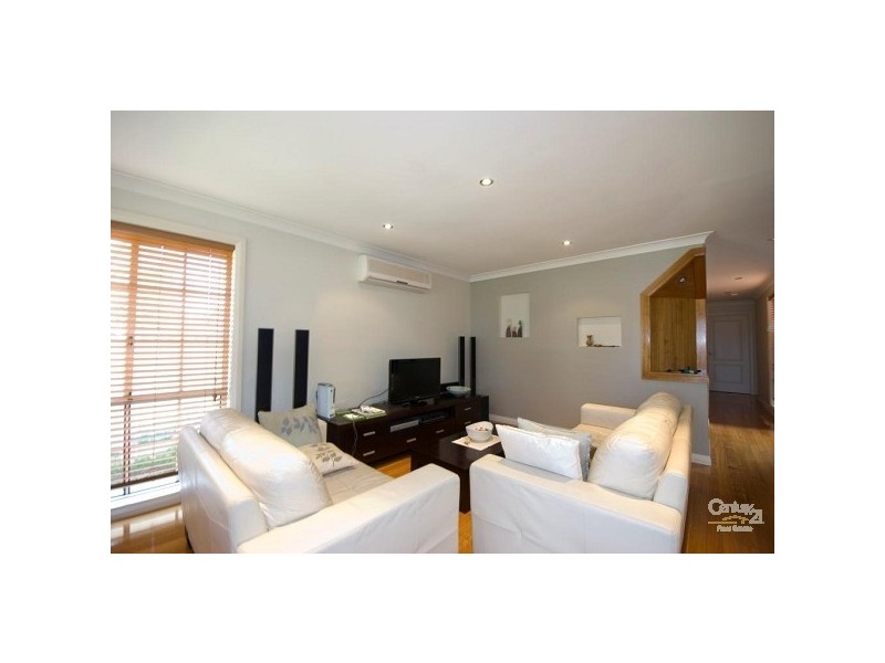 3 Starling Street, Green Valley NSW 2168