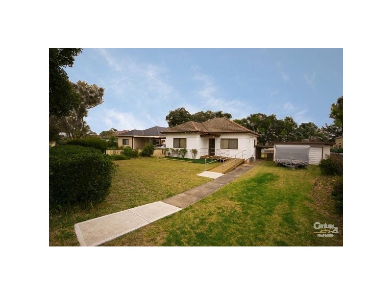 33 Broughton Street, Guildford NSW 2161