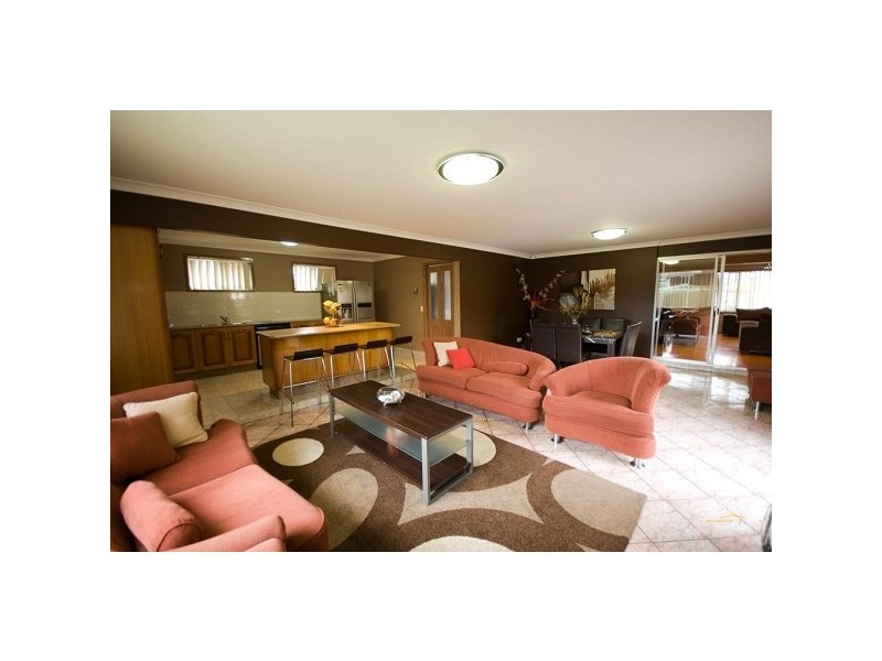 7 Galloway Street, Bossley Park NSW 2176