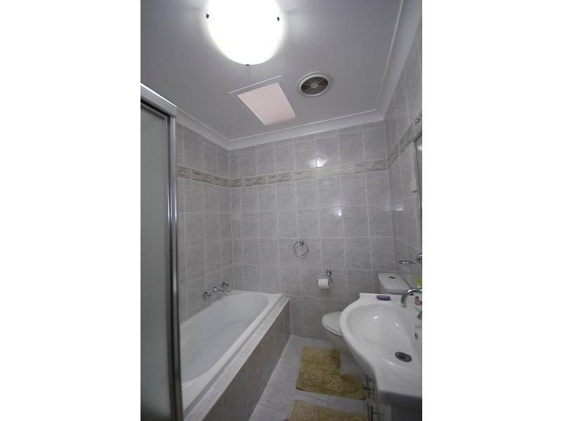 7 Galloway Street, Bossley Park NSW 2176