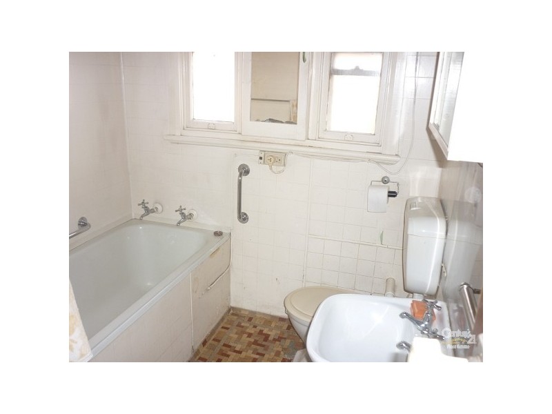 3 Senior Street, Canley Vale NSW 2166