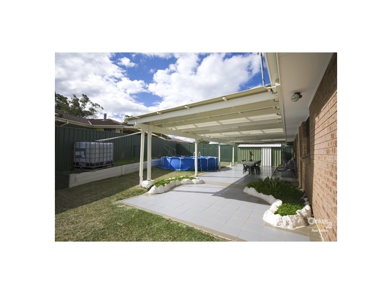 Edensor Park NSW 2176