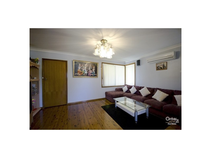 54 Palmerston Road, Fairfield West NSW 2165