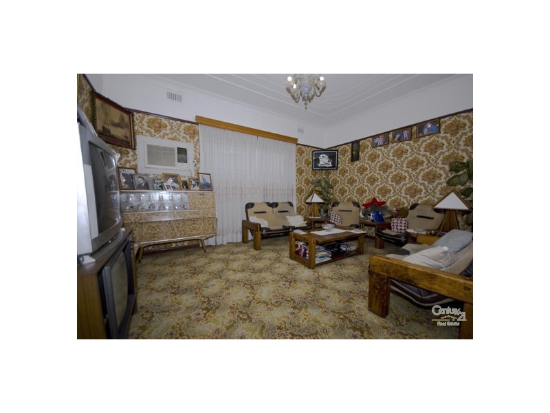 36 Vine Street, Fairfield NSW 2165