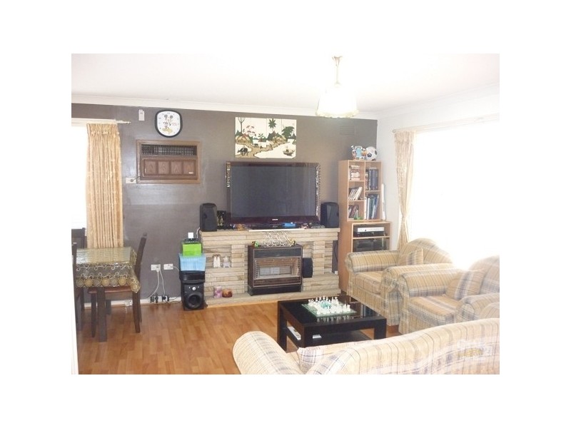 60 Tasman Parade, Fairfield West NSW 2165