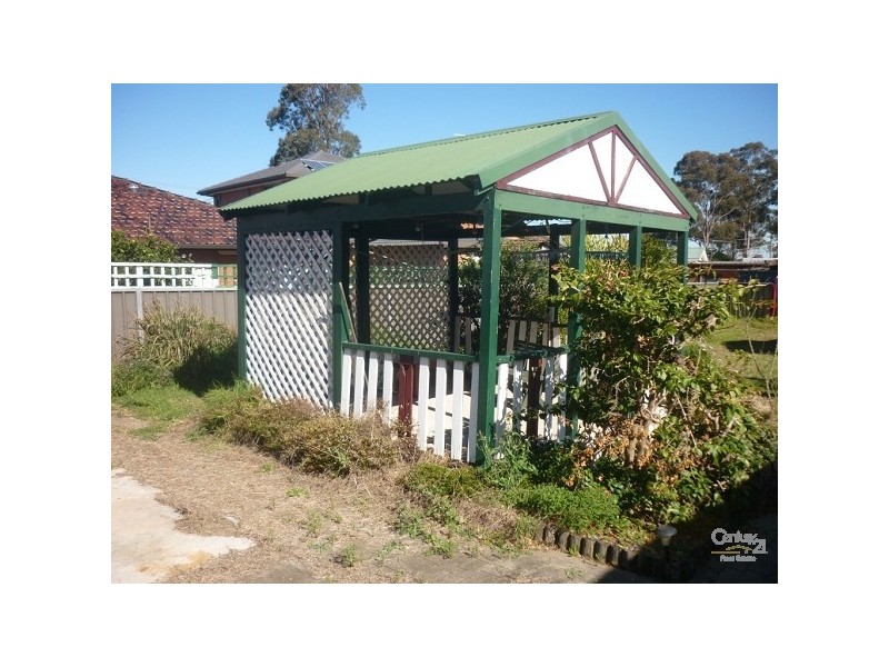 60 Tasman Parade, Fairfield West NSW 2165