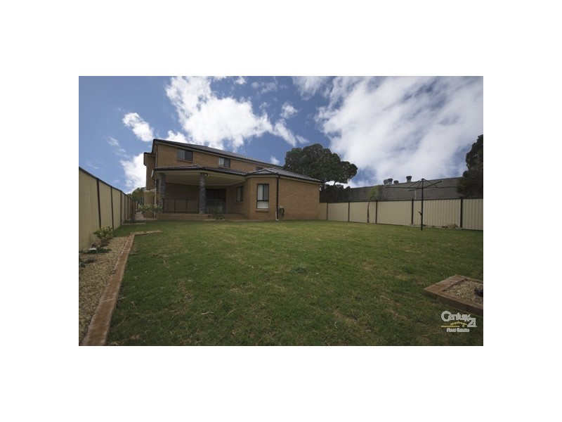 Fairfield East NSW 2165