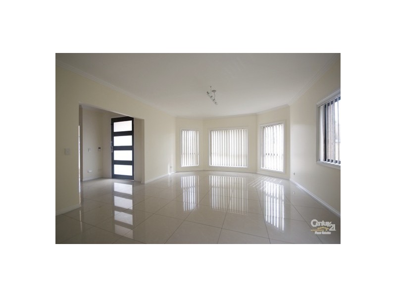 Fairfield East NSW 2165