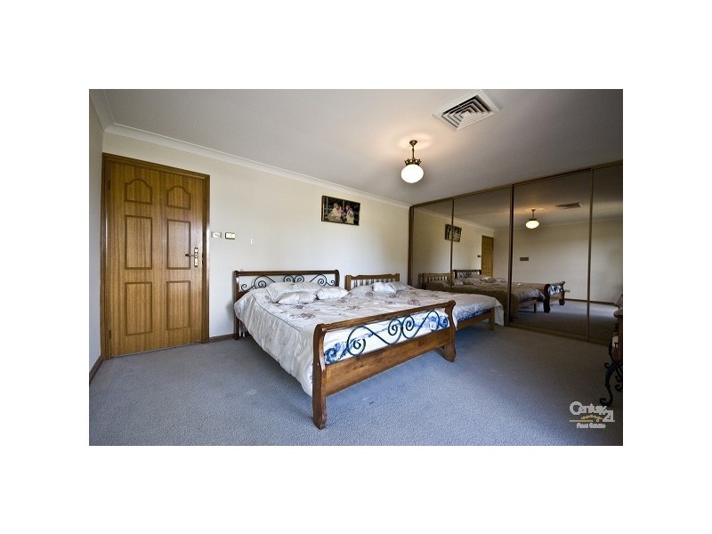 2 Richards Road, Wakeley NSW 2176