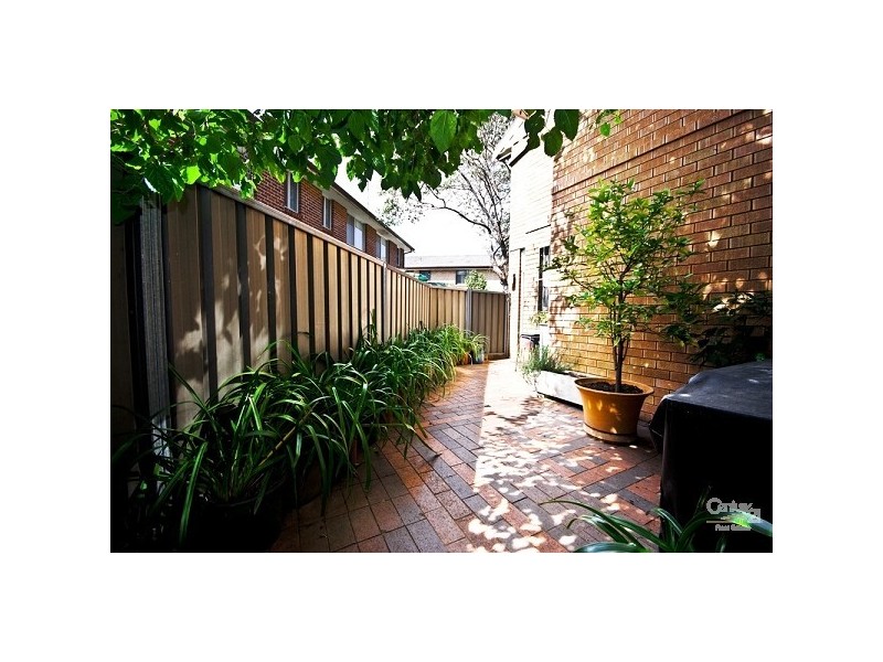 Carramar NSW 2163
