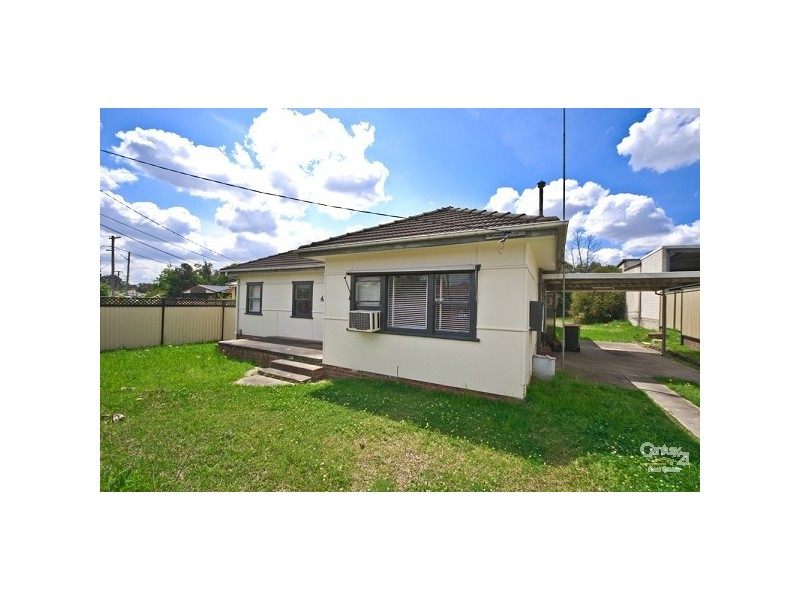 10 Normanby Street, Fairfield East NSW 2165