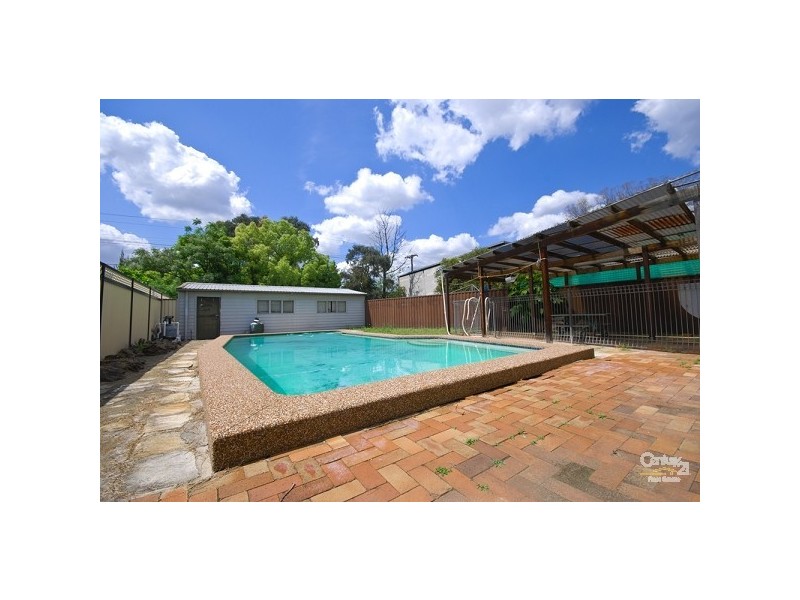 10 Normanby Street, Fairfield East NSW 2165