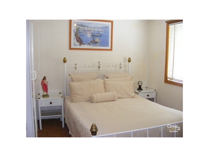 Fairfield West NSW 2165