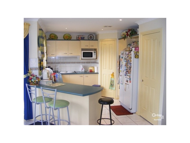 15 Mitchell Drive, West Hoxton NSW 2171