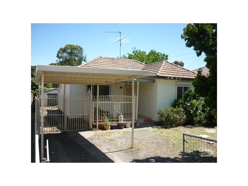 3 Kirrang Avenue, Villawood NSW 2163