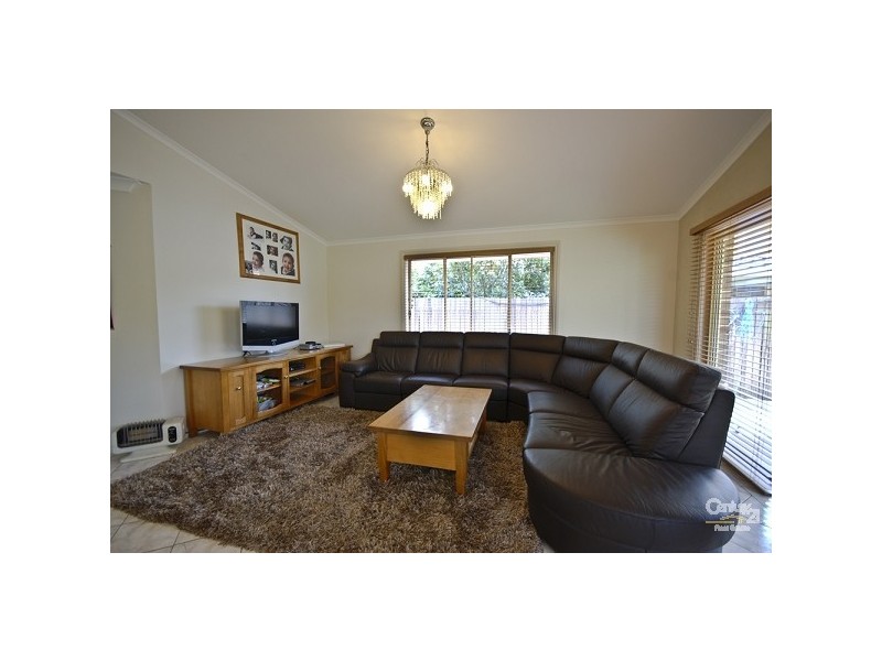 13 Angledool Avenue, Hinchinbrook NSW 2168