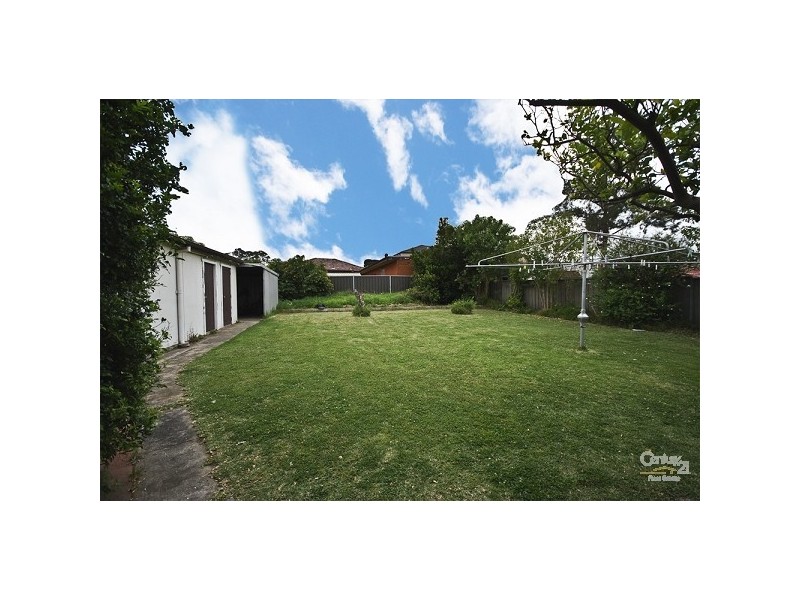 82 Rosina Street, Fairfield NSW 2165