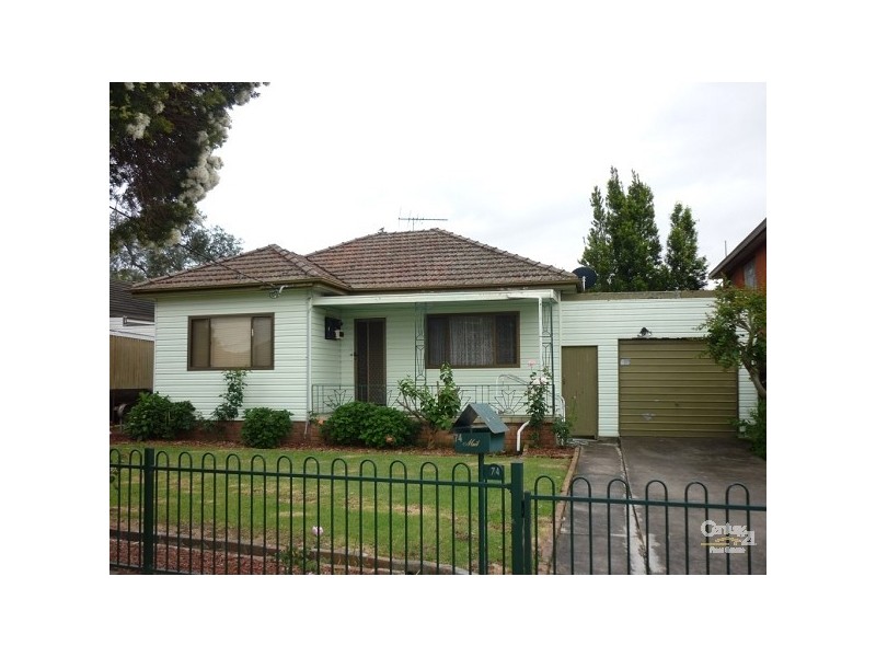 74 Madeline Street, Fairfield NSW 2165
