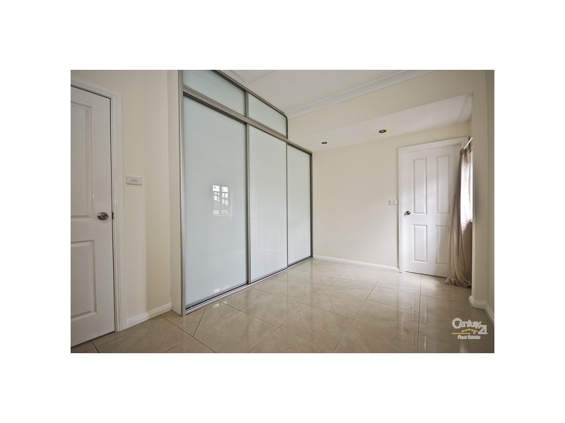 Fairfield East NSW 2165