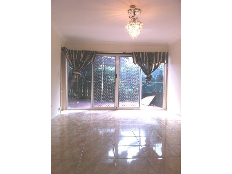 8/56 Harris Street, Fairfield NSW 2165