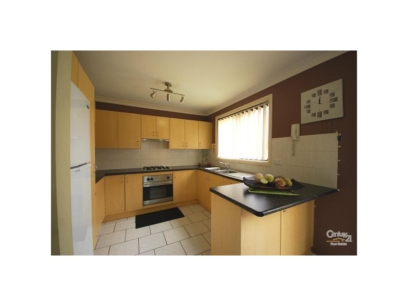 8/34 First Avenue, Hoxton Park NSW 2171