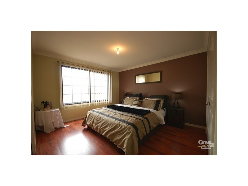 8/34 First Avenue, Hoxton Park NSW 2171