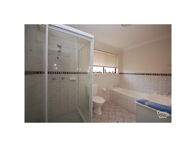 8/34 First Avenue, Hoxton Park NSW 2171