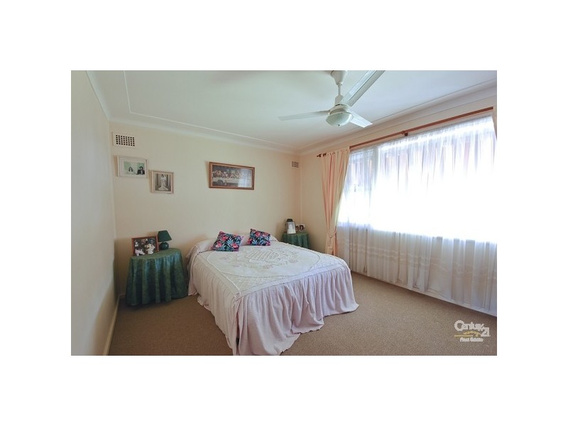 Fairfield West NSW 2165