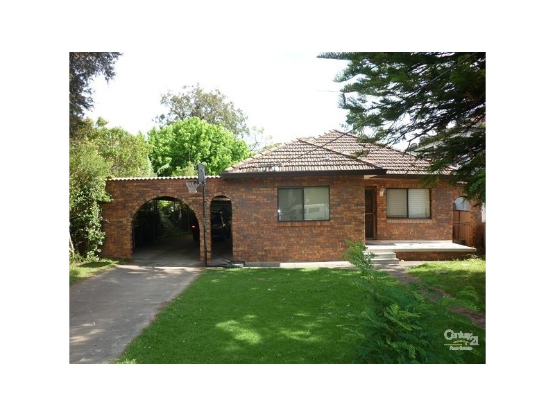 54 Riverview Road, Fairfield NSW 2165