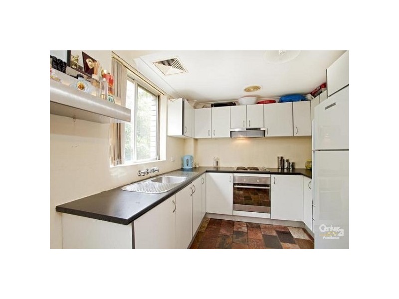 8/74 Harris Street, Fairfield NSW 2165