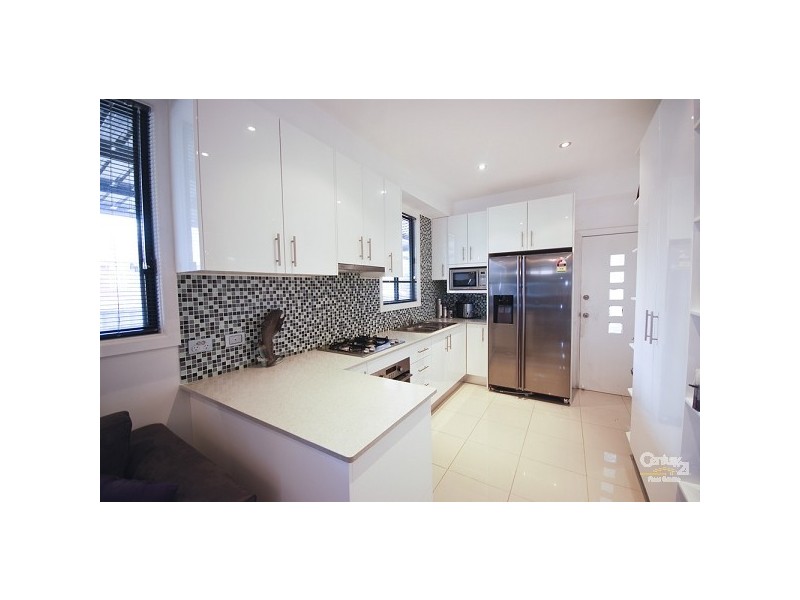 5 Karella Avenue, Villawood NSW 2163