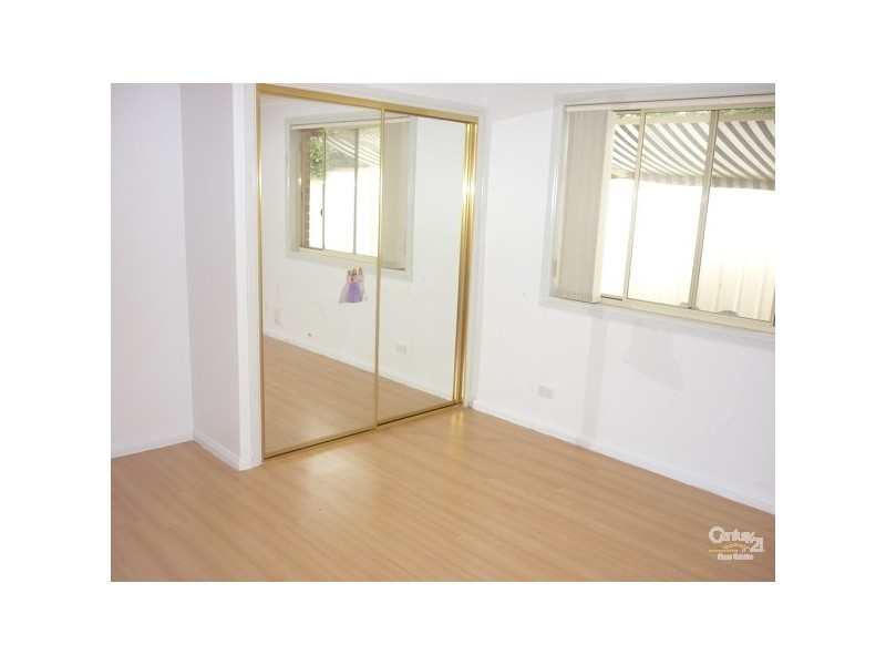 2/145 Station Street, Fairfield Heights NSW 2165