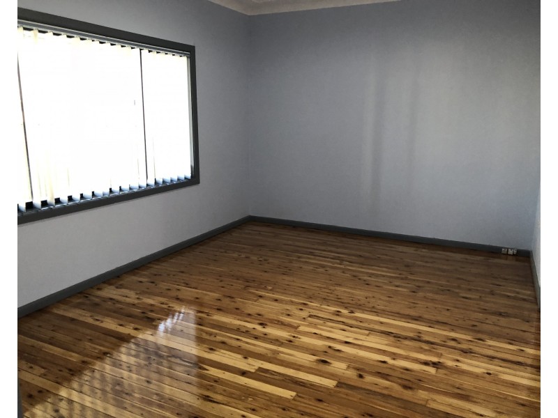 Fairfield West NSW 2165