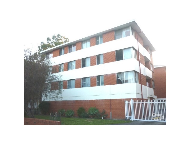 16/5 Drummond Street, Warwick Farm NSW 2170