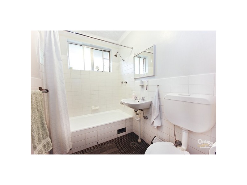 16/5 Drummond Street, Warwick Farm NSW 2170