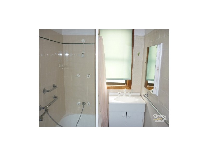 Fairfield West NSW 2165