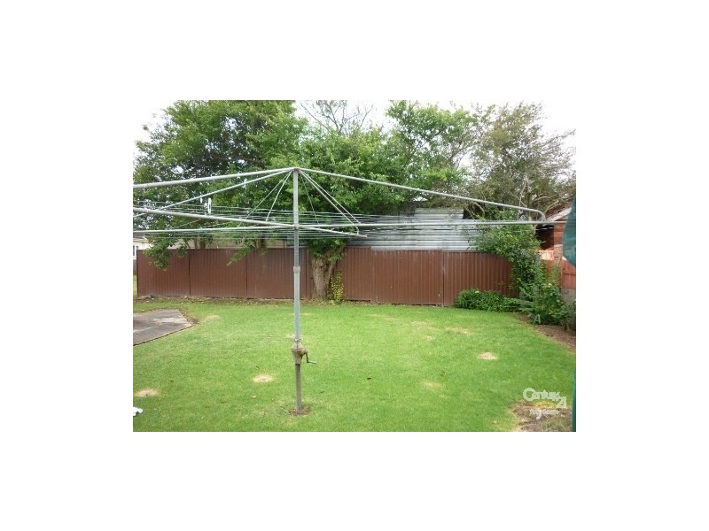 Fairfield West NSW 2165