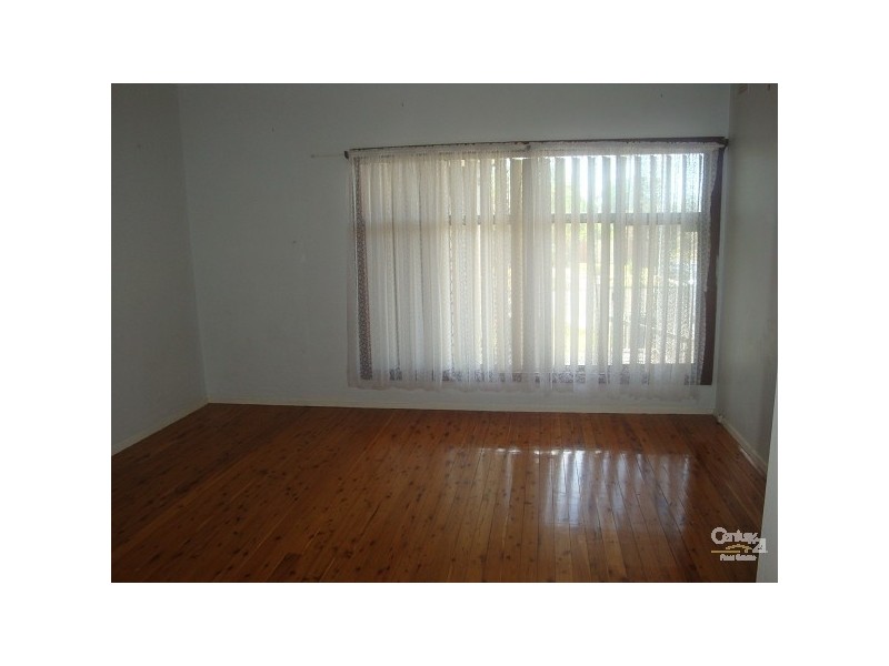 Fairfield West NSW 2165